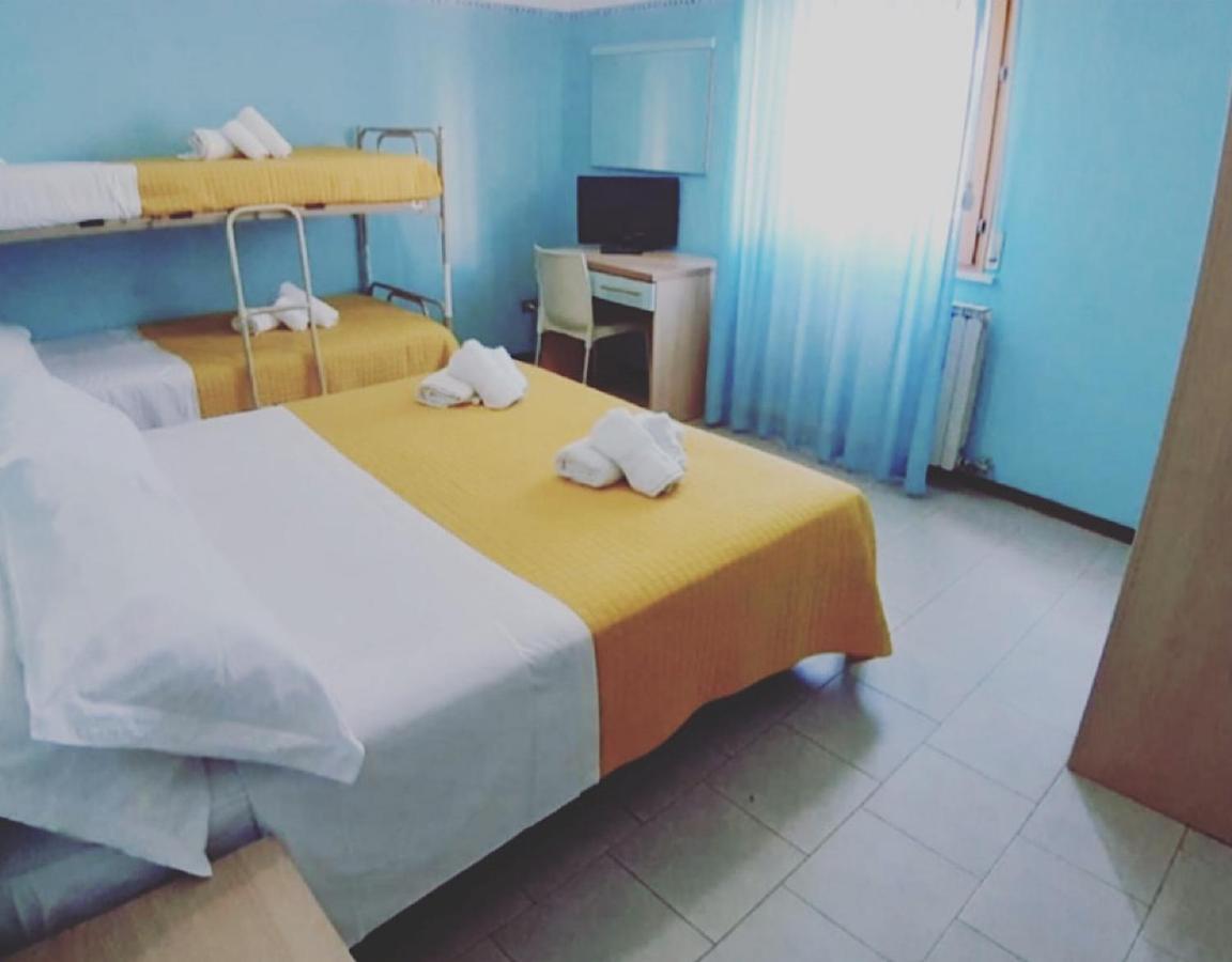 Hotel Silvana Beach Rimini Dış mekan fotoğraf