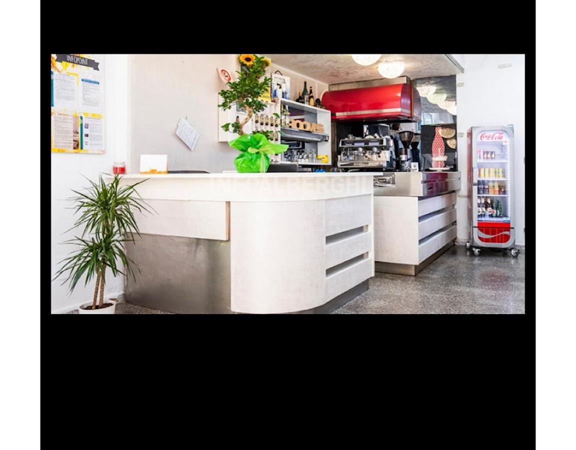 Hotel Silvana Beach Rimini Dış mekan fotoğraf