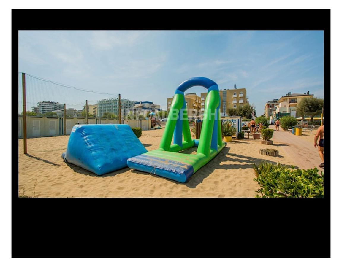 Hotel Silvana Beach Rimini Dış mekan fotoğraf